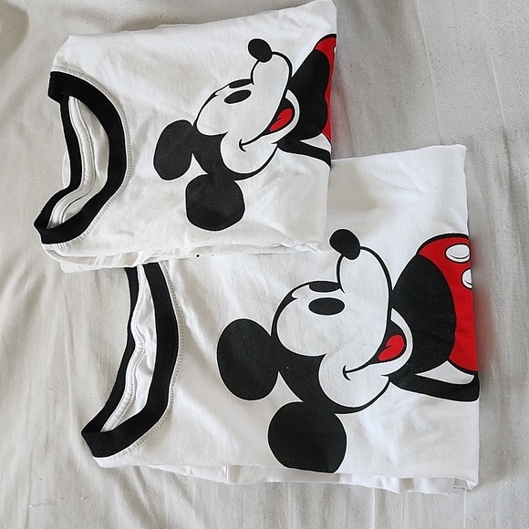 2 Walt Disney Mickey Mouse t-shirts, brand new, NWT🎉 - Picture 1 of 10